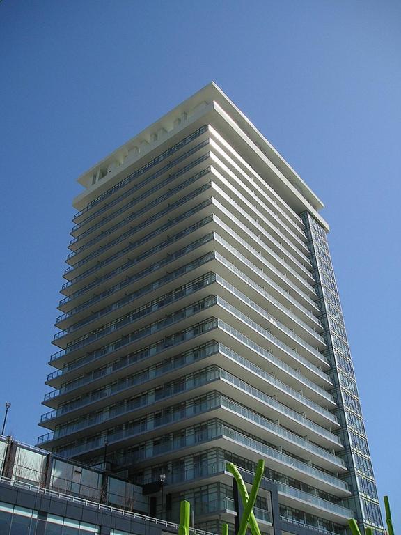 Square One Fully Furnished Suite Mississauga Zewnętrze zdjęcie
